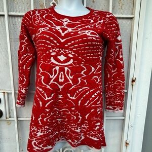 Visage women's M/L orange & white L/S tunic top a unique tribal pattern sweater